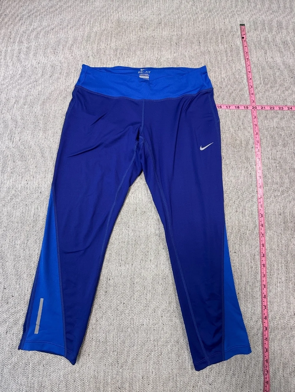 Nike Dri-FIT Capri Leggings Women Large Blue Athletic Wear